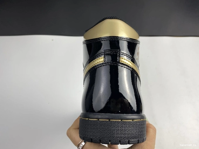 GOLD METALLIC BLACK RETRO JORDAN 1 555088-032 AIR (2020) HIGH 0718